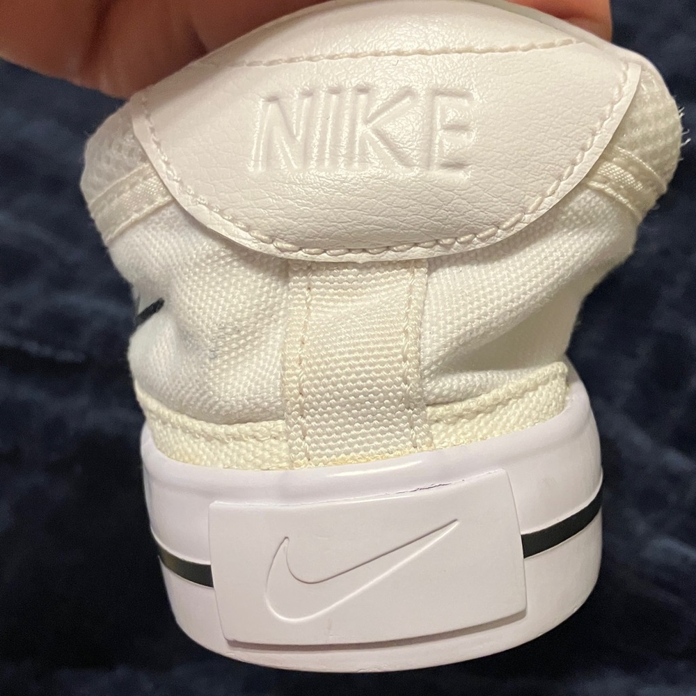 Nike White Canvas Slip-On Shoes Women's Size 8.5 - Picture 9 of 11